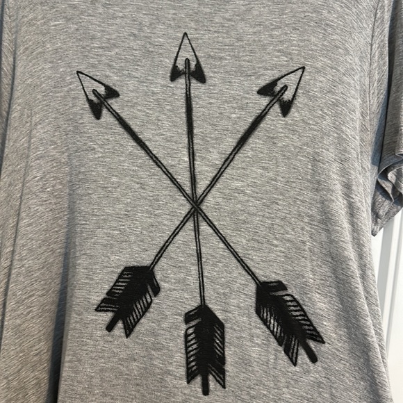 Altar’d State Arrow Graphic Shirt - Picture 2 of 8